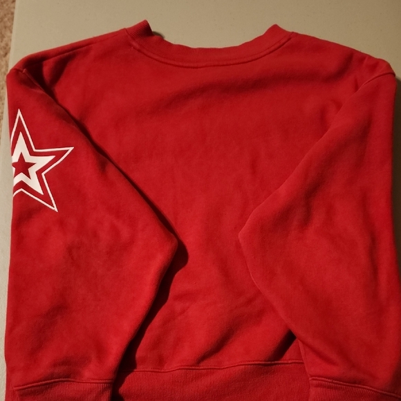 Wild Fable Red V-Neck Sweatshirt - Picture 3 of 3